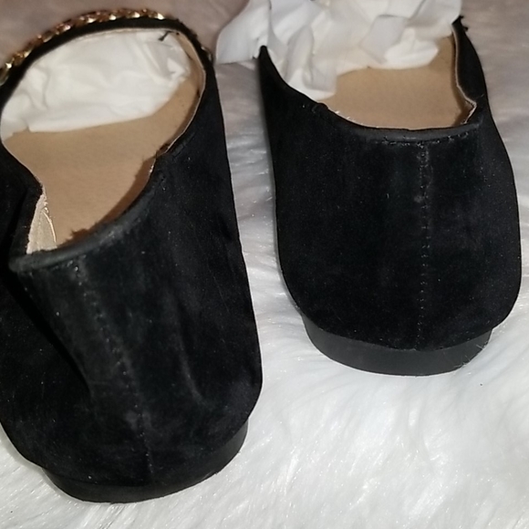 👣REFRESH❤️🧡 Stacy-02 Black Faux Suede Chain Detail🧡❤️ - Picture 8 of 13